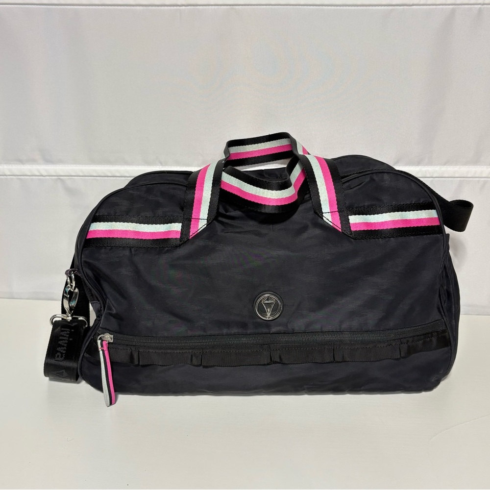 Ivivva Lululemon Got Game black Duffel gym travel Bag